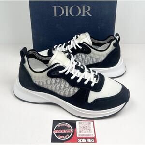 Size 40EU/7US - Dior B25 Oblique Runner Sneakers Black